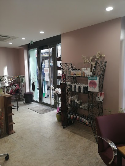 Pur Végétal -Artisan de la transformation au végétal, Salon de Coiffure à Igny