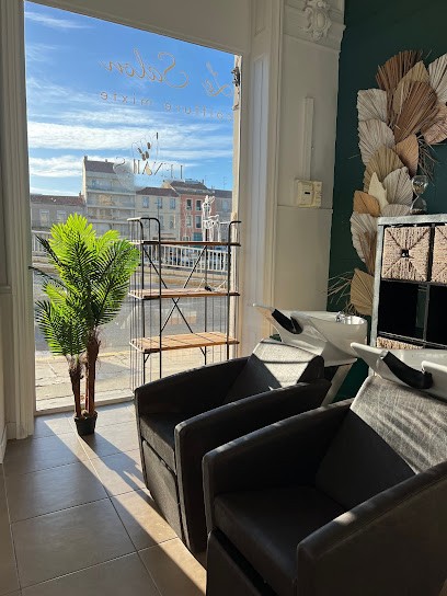 Clorinda Hair Stylist, Salon de Coiffure à Sète