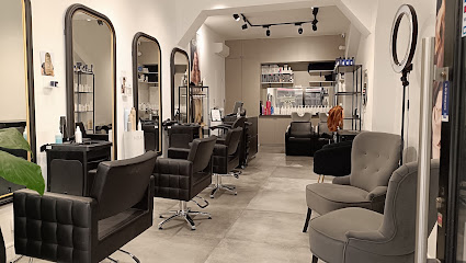 Marcia Resseguier Studio Coiffure Coiffeur à Paris 03