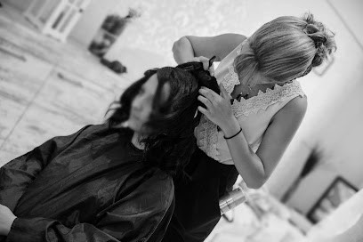 Angel's Hair, Coiffeur à Domicile à Houplin-Ancoisne