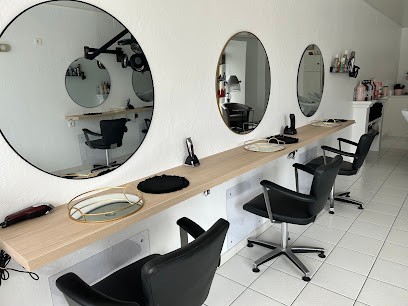 Glow Up, Salon de Coiffure à Levroux