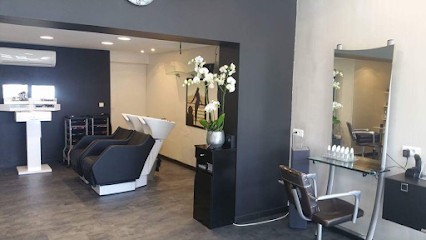 Le Coin Des Artistes, Salon de Coiffure à Toul