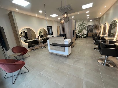 Coiffure Création, Salon de Coiffure à Montélimar