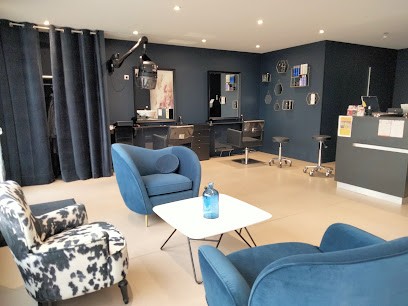 EMMANUELLE LABROSSE, Salon de Coiffure à Ruffey-lès-Echirey