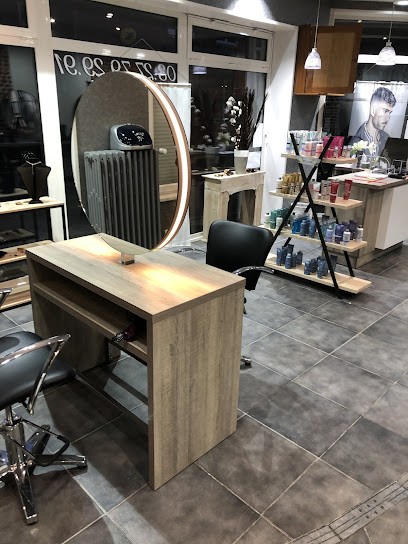 Salon Intimist, Salon de Coiffure à Solesmes
