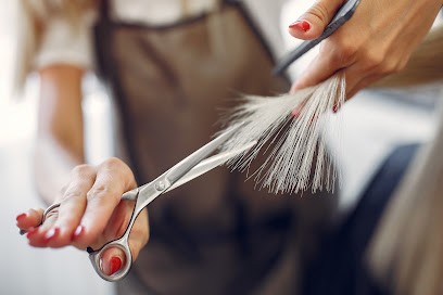 En Tête à Tête Avec Véro - Coiffeuse à Domicile, Coiffeur à Domicile à Villejuif