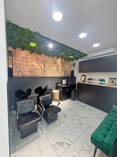 Glow Signature Coiffeur à Maisons-Laffitte
