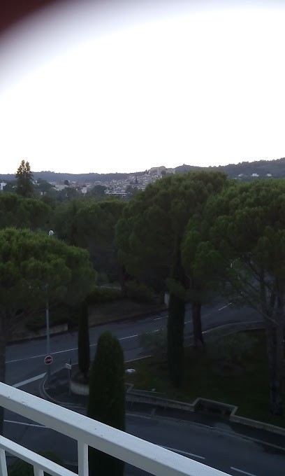 Clin D’oeil Coiffure, Salon de Coiffure à Gréoux-les-Bains