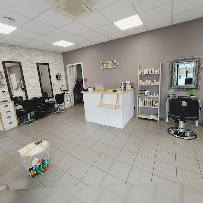 Apauline'hair, Salon de Coiffure à Villegouge