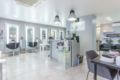 L'Atelier des Arts, Salon de Coiffure à Lambesc