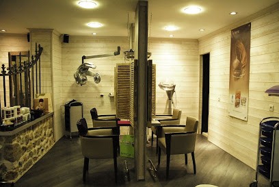 Aliette Claverie, Salon de Coiffure à Deauville