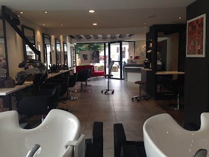 AVANT-GARDE Coiffure Esthétique St Amarin, Salon de Coiffure à Saint-Amarin