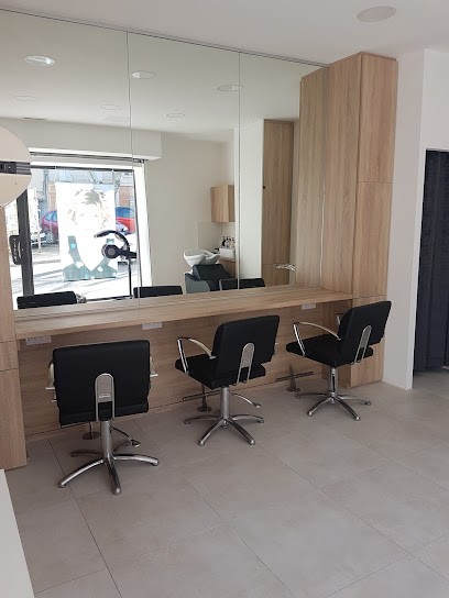 Salon Orphanides, Salon de Coiffure à Manosque