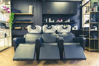 Nuances Coiffure - Coloriste & Visagiste 91, Salon de Coiffure à Morangis