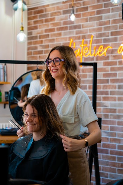 L’atelier de Léa, Salon de Coiffure à Clermont-Ferrand