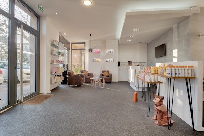 FRANCK ALVAREZ COIFFURE, Salon de Coiffure à Veauche