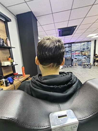 ELITES Barber Shops - Cote Blatin, Salon de Coiffure à Clermont-Ferrand