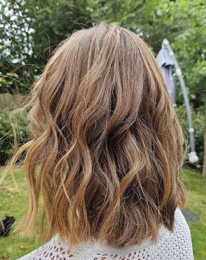 Les Cheveux D´Aurore, Coiffeur à Domicile à La Plaine-sur-Mer