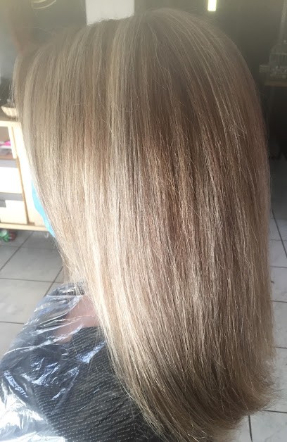 Florence Coiffure à Domicile, Coiffeur à Domicile à Bannalec