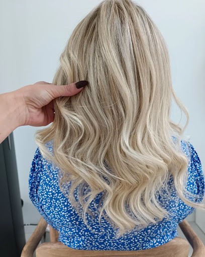 Tiphanie BEAUTY, Coiffeur à Domicile à Chevincourt