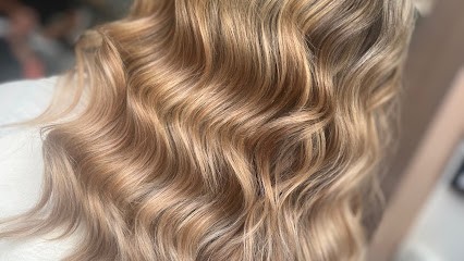 Dédi’cace Coiffure, Salon de Coiffure à Saint-Laurent-des-Vignes