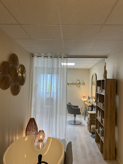 Vénus Au Naturel Coiffeur à Grésy-sur-Aix