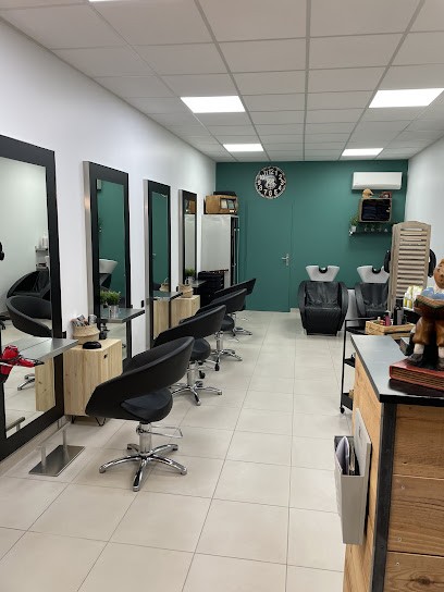 Émeraude coiffure, Salon de Coiffure à Parentis-en-Born
