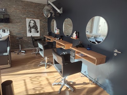 O' Salon D' Elodie, Salon de Coiffure à Pleugriffet