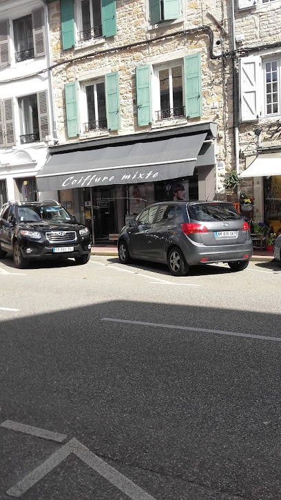 Studio coiff's, Salon de Coiffure à Lagnieu