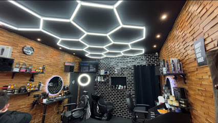 O'16-75 Barber Shop Barbier à Paris 14