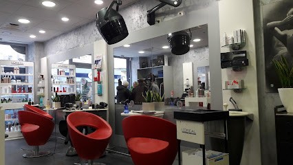 Hair Attitude, Salon de Coiffure à Oyonnax