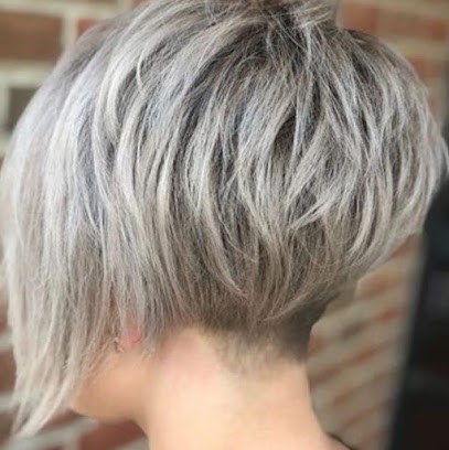 Anne Sophie Coiffeuse 28 Ans De Métier, Coiffeur à Domicile à Savignac-de-l'Isle