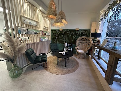 Mon Salon Virginie Labaye, Salon de Coiffure à Bergerac