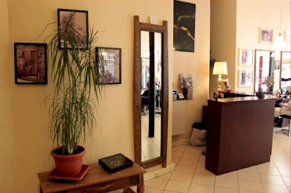 Iris Adonia, Salon de Coiffure à Paris 04