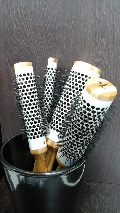 Natacha, Salon de Coiffure à Suresnes