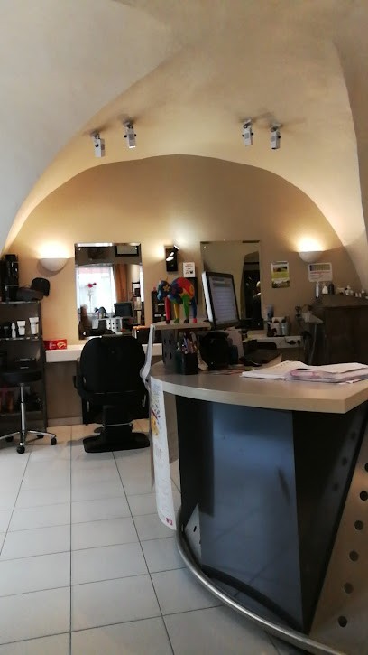 Atelier De Coiffure, Salon de Coiffure à Vauvert