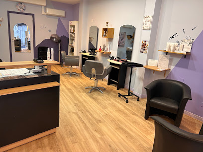 L'ombre & Hair Coiffeur à la Tour-Blanche-Cercles