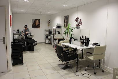 Oasis Avenir, Salon de Coiffure à Vaulx-en-Velin