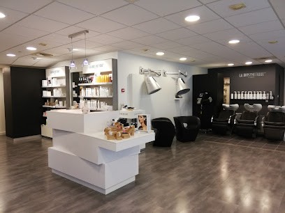 Studio Coiffure Et Beauté, Salon de Coiffure à Wisches