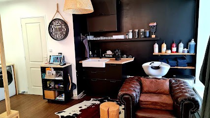 Le Boudoir De Pearl, Salon de Coiffure à Montargis