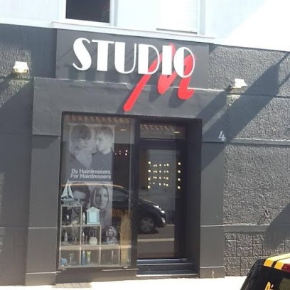 Studio M, Salon de Coiffure à Challans