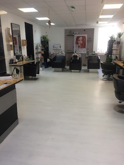 SALON MS, Salon de Coiffure à La Bégude-de-Mazenc