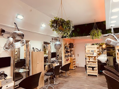Végétalement Provence - Sainte Maxime, Salon de Coiffure à Sainte-Maxime