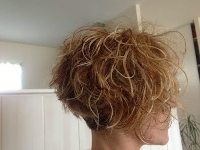 Anaëlys Coiffure Domicile, Coiffeur à Domicile à Saint-Maixent-l'École