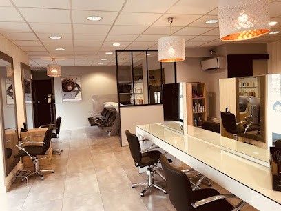 Cyril Bazin Coiffeur Créateur, Salon de Coiffure à Sainte-Luce-sur-Loire