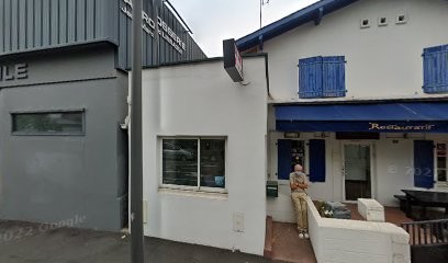 Moussou Michel, Salon de Coiffure à Biarritz