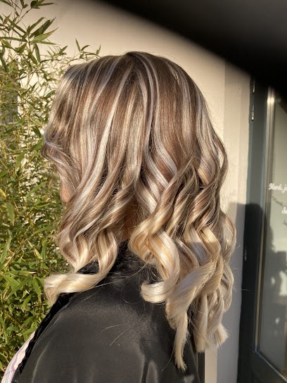 Maraillac Cavarzan Carole, Salon de Coiffure à Saint-Barthélemy-d'Agenais