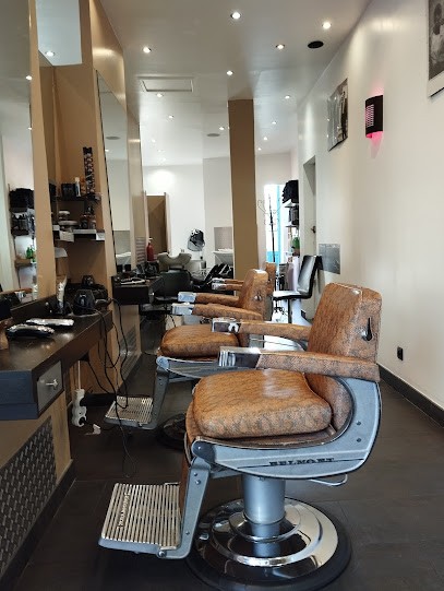 Salon Dell Ascenza, Salon de Coiffure à Marseille 06