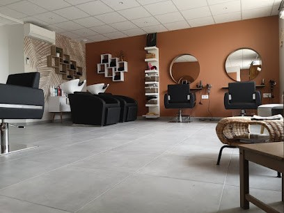 MILLE ET UNE BEAUTE, Salon de Coiffure à Lavoux