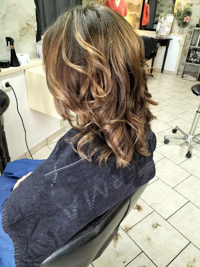 Declic Coiffure, Salon de Coiffure à Saint-Privat
